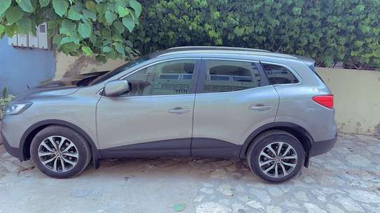 SUV compact gris image 3