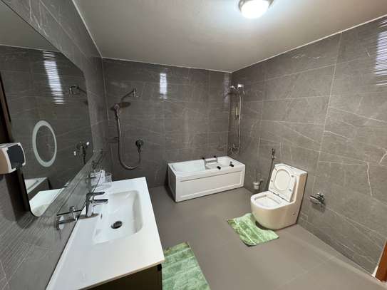 Spacieux Appartement de luxe 350m2 - Almadies image 5