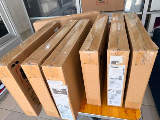 HP Elitebook 6 4G1i 14 Ultra R5 Azerty d’origine image 2