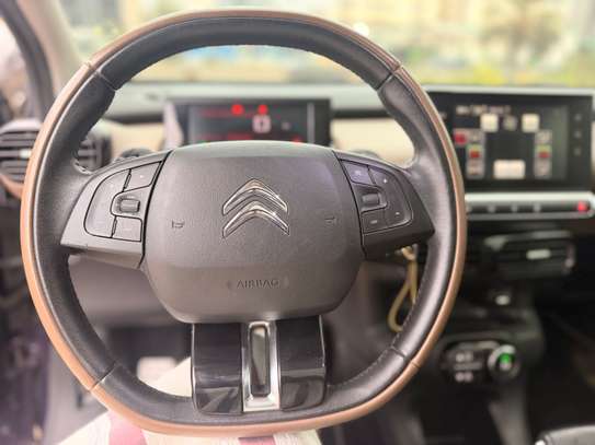 CITROËN C4 CACTUS DIESEL ⛽️ 2017 image 13
