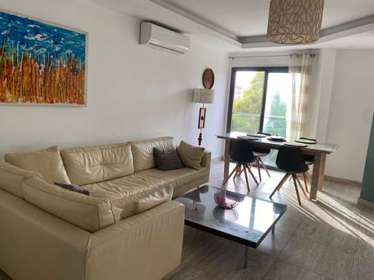 VENDRE – F4 Haut Standing Meublé et Équipé image 2