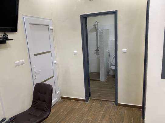 Appartement  meublés à louer à Front de terre image 2