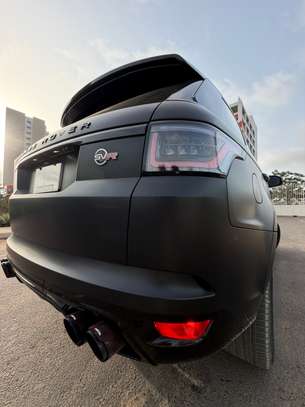Range Rover Sport image 9