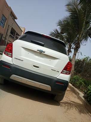 Location Chevrolet Trax Premium 2015 Full Option image 9