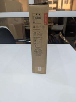Lenovo Yoga7 image 3