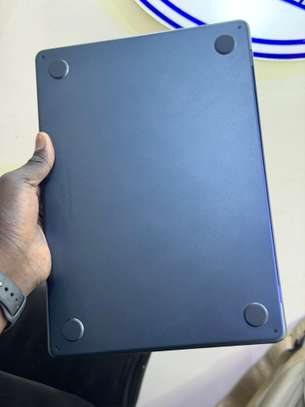 MacBook Air M3 2024 13pouces image 2