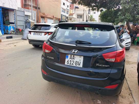 HYUNDAI TUCSON image 2