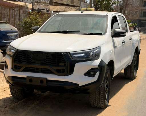 Toyota Hilux manuel diesel 2017 image 7