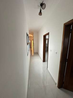 TRES BELLE APPARTEMENT À LOUÉ F4 T4 HANN MARISTE image 10