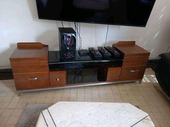 A vendre table télé en bois image 2