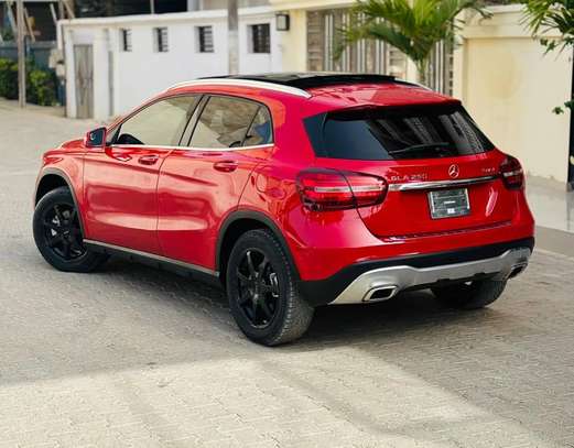 Mercedes GLA 250 2019 image 6