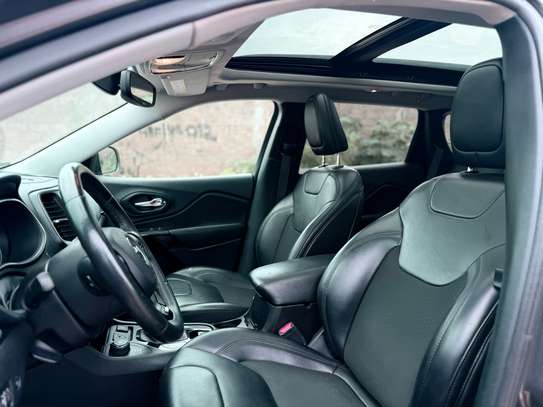 JEEP CHEROKEE 2020 image 5