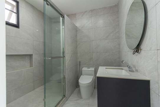 F5 de 285 m² au 9ᵉ et dernier étage – Mamelles image 13