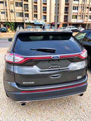 Ford Edge Sel image 5