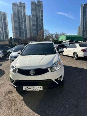 Ssangyong korando image 12