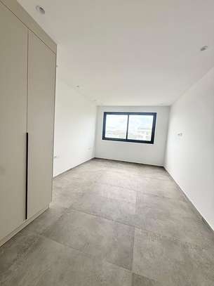 Location appartements 4 pièces - Fann image 4