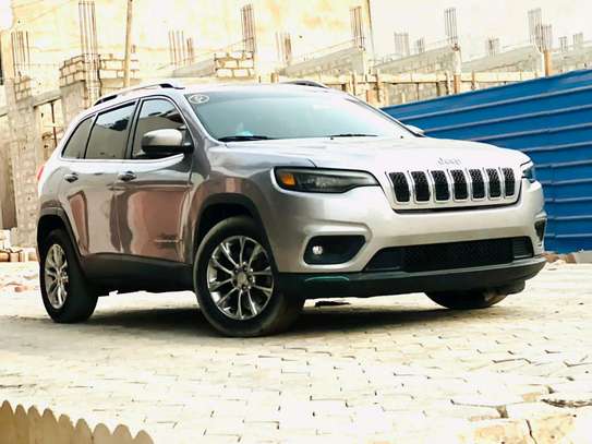 JEEP CHEROKEE image 5