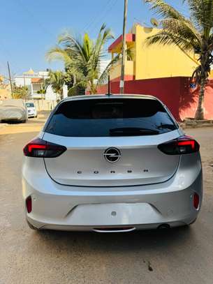Opel Corsa 2025 sous douane image 4