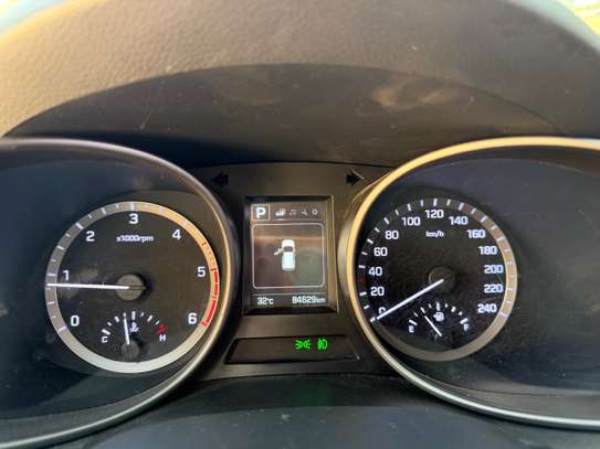 Hyundai Santafe image 6