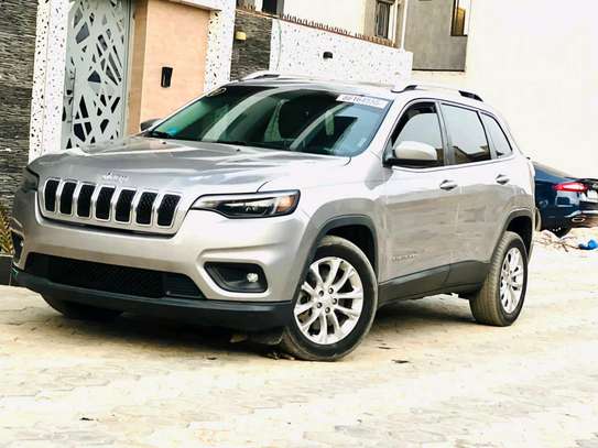 JEEP CHEROKEE image 9