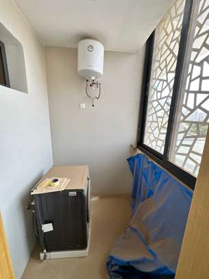 TRES BELLE APPARTEMENT F4 A LOUÉ AMITiE image 6
