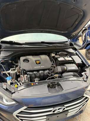 HYUNDAI ELANTRA 2017 image 3