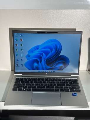 💻 HP ELITEBOOK 830 G10 image 2