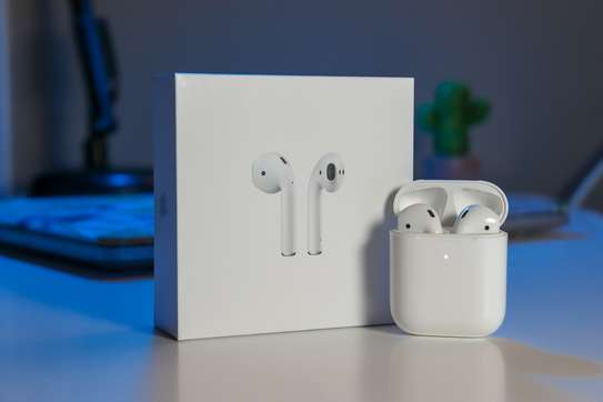 Airpod 2 image 4