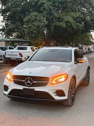 MERCEDES GLC 43 AMG 2019 image 2