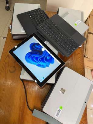 Microsoft Surface Go 2 Core m3 10.9 Pouces image 2
