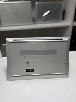 Hp Elitebook 830 G7 10ème Génération image 3