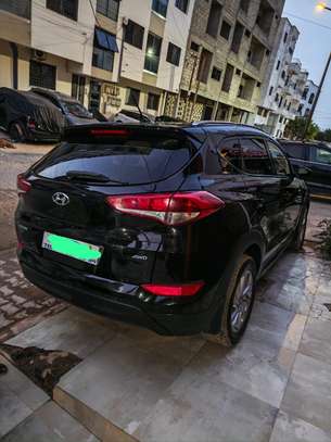 Hyundai Tucson image 2