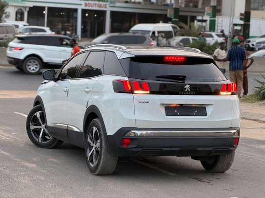 Peugeot 3008 image 5