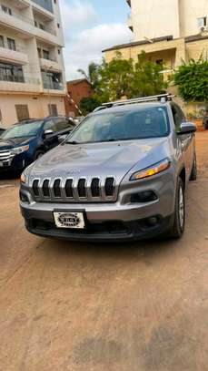 Jeep cherokee image 2