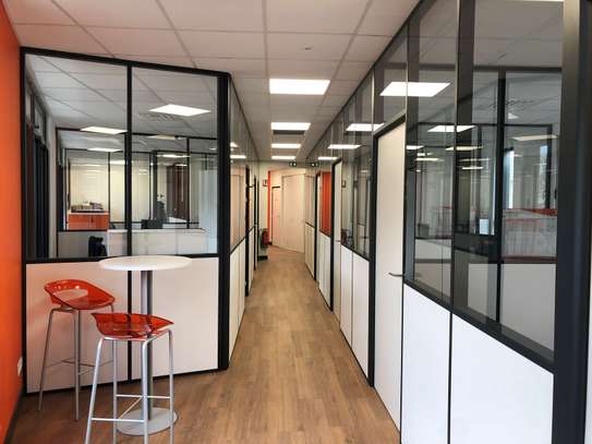 CLOISON DE BUREAU EN ALUMINIUM image 9