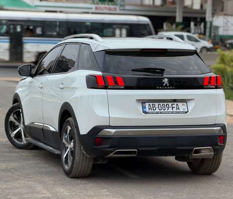 Peugeot 3008 image 8