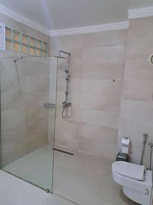 SPACIEUX APPARTEMENT 3 CHAMBRES A LOUER AUX ALMADIES image 9