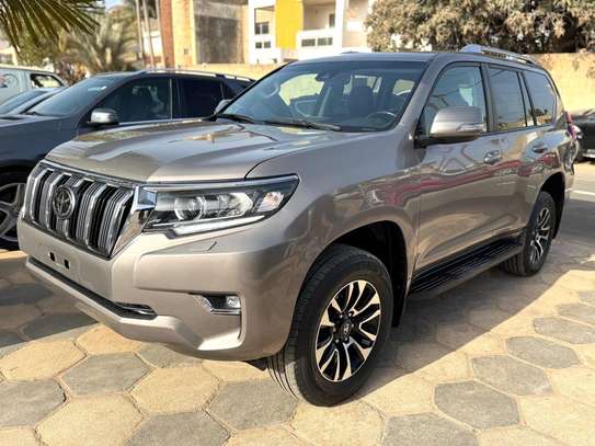 Toyota land cruiser TXL image 4