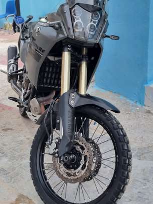 Yamaha Ténéré700 trail gris polyvalent Annee 2024 image 11