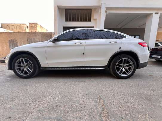 Mercedes BENS GLC 220d 2018 image 9