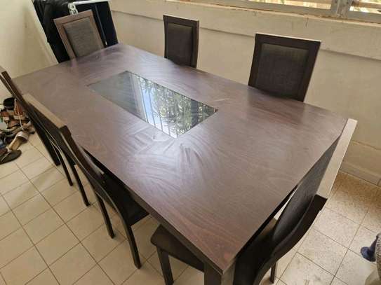 Table a manger 8 places avec 6 chaises image 3