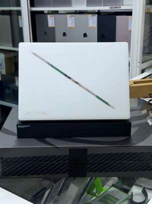 Asus ROG Zephyrus image 5