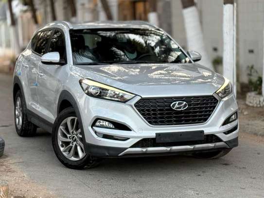 Hyundai tucson 2017 image 2