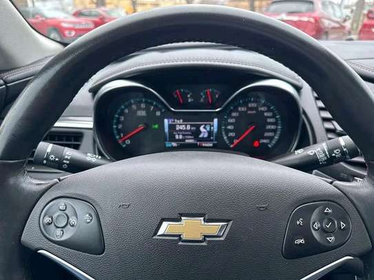 Chevrolet Impala LT 2017 image 4