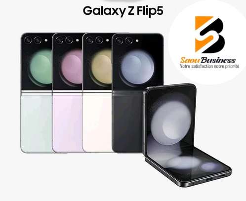Samsung Galaxy Z Flip5 image 3
