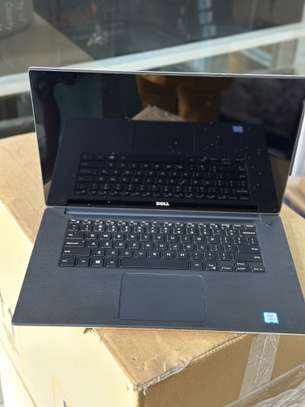 Dell xps 15 image 4