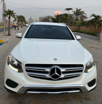 Mercedes GLC300 année 2017 image 1