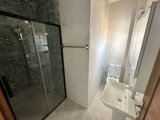 TRES BELLE APPARTEMENT À LOUÉ F4 T4 HANN MARISTE image 15