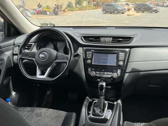 Nissan Rogue SVAWD 2017 image 9