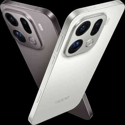 OPPO Find X9 Pro violet grand écran triple caméra image 2